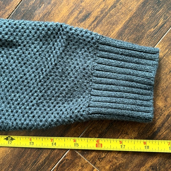 LL Bean Grey Cardigan - Picture 7 of 9